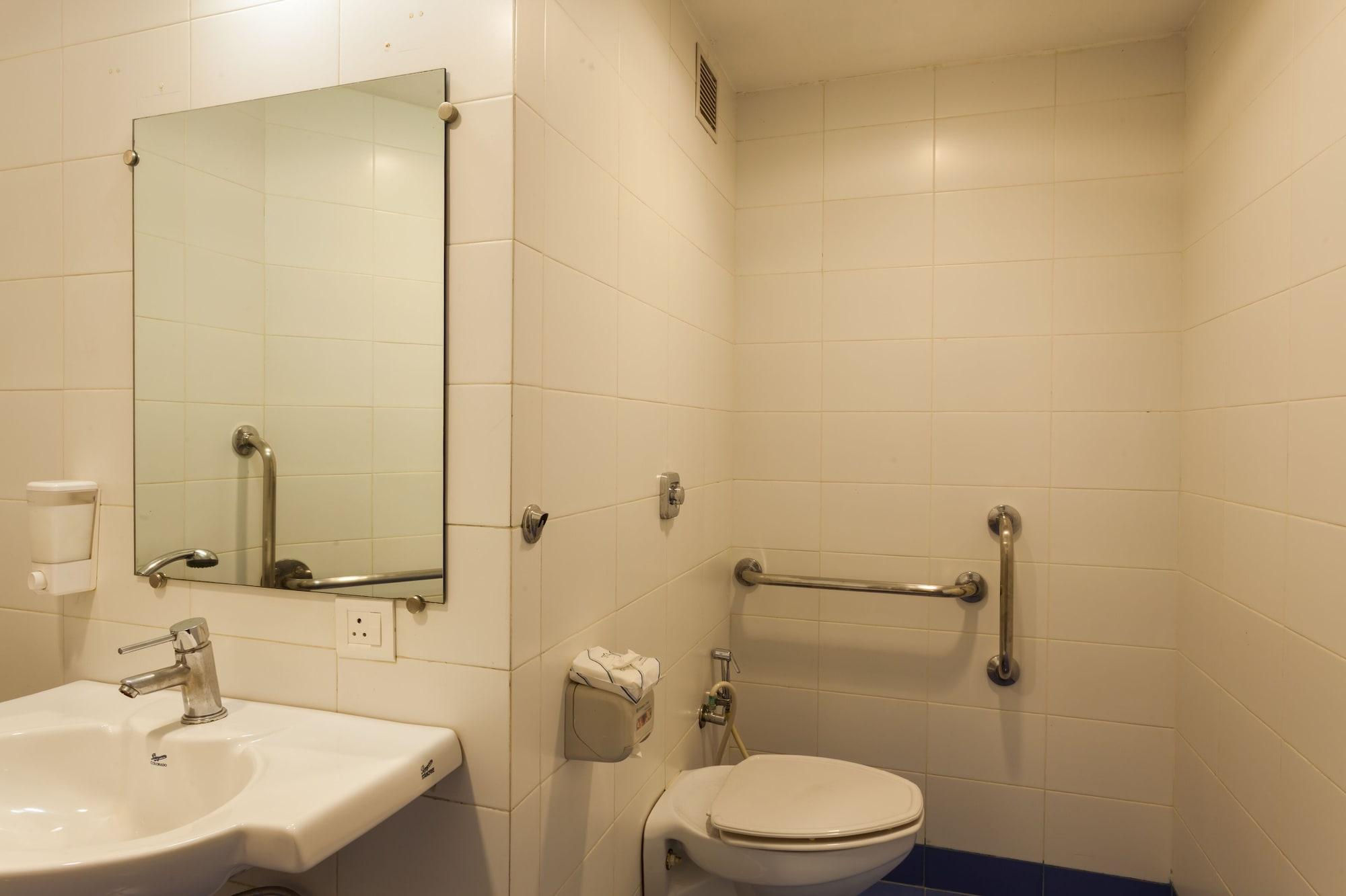 Ginger Agartala Hotel Eksteriør billede