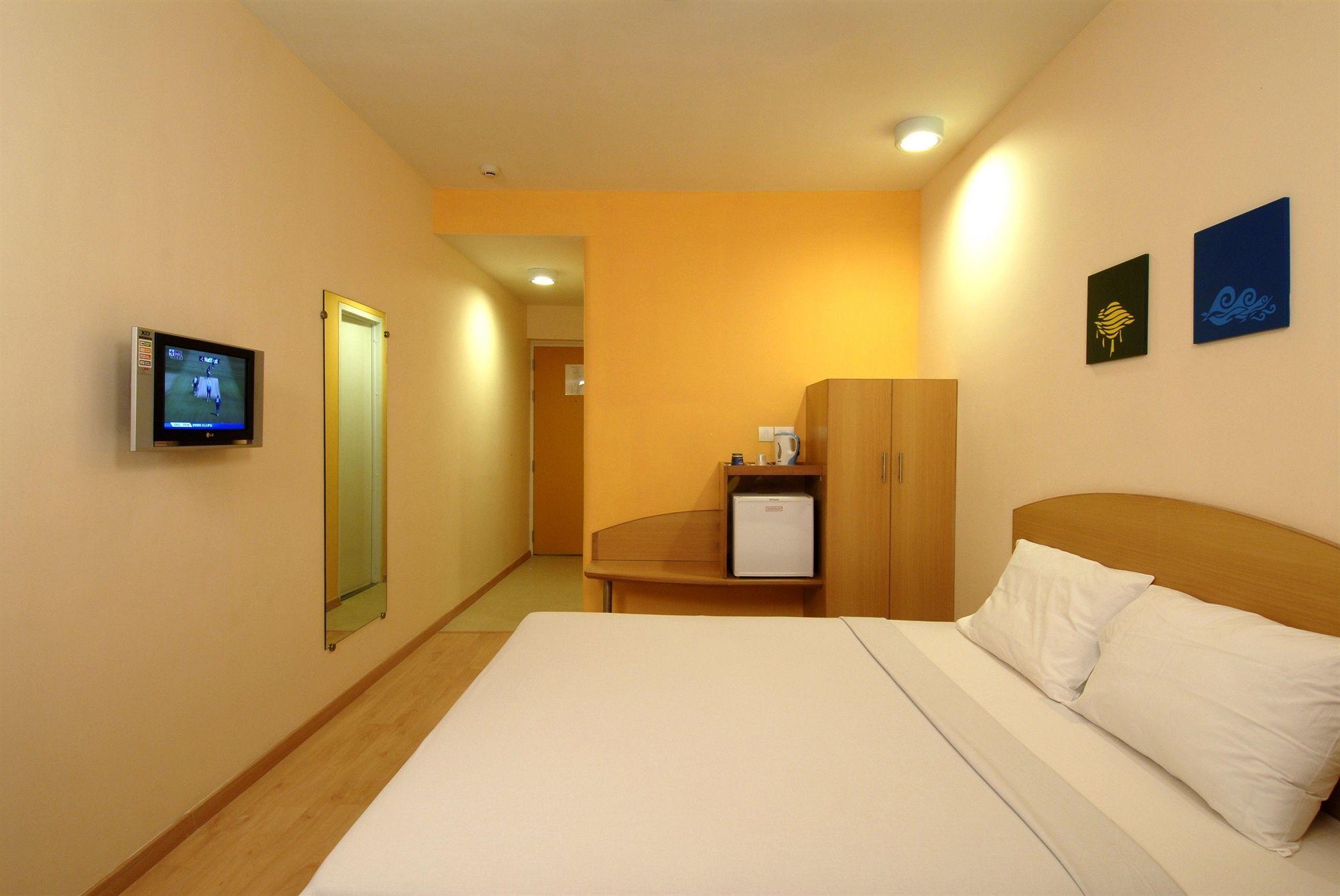 Ginger Agartala Hotel Eksteriør billede